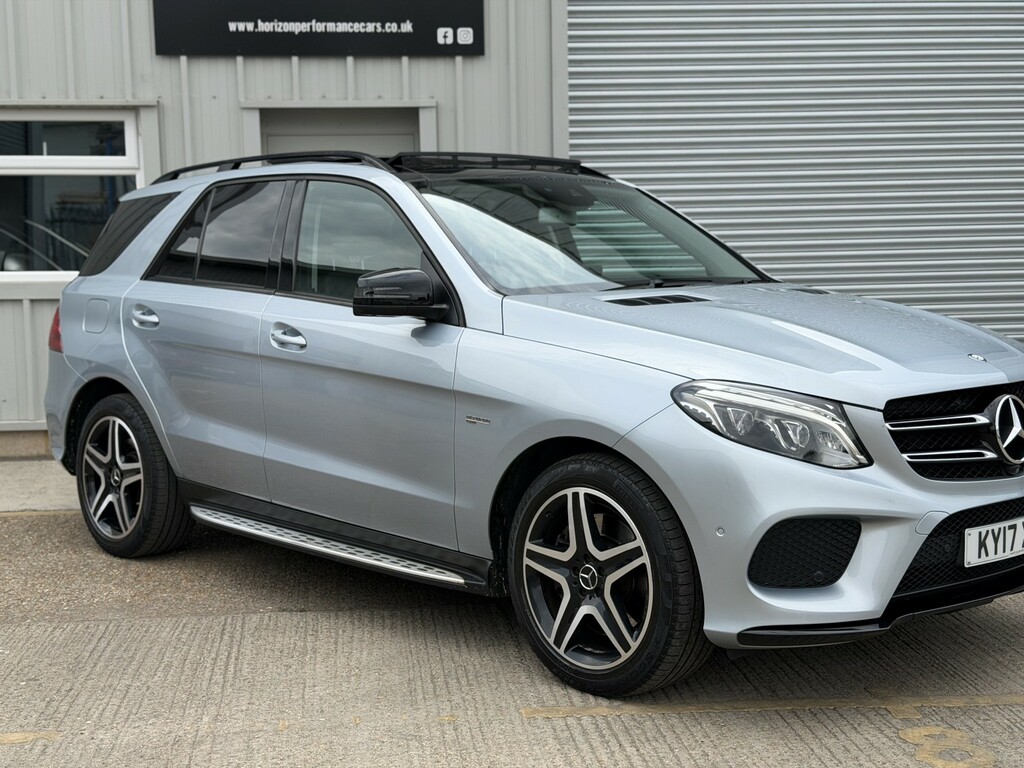 Mercedes-Benz GLE Class 2017 3.0 Gle350d V6 Amg Line Premium Plus G-tron White #11
