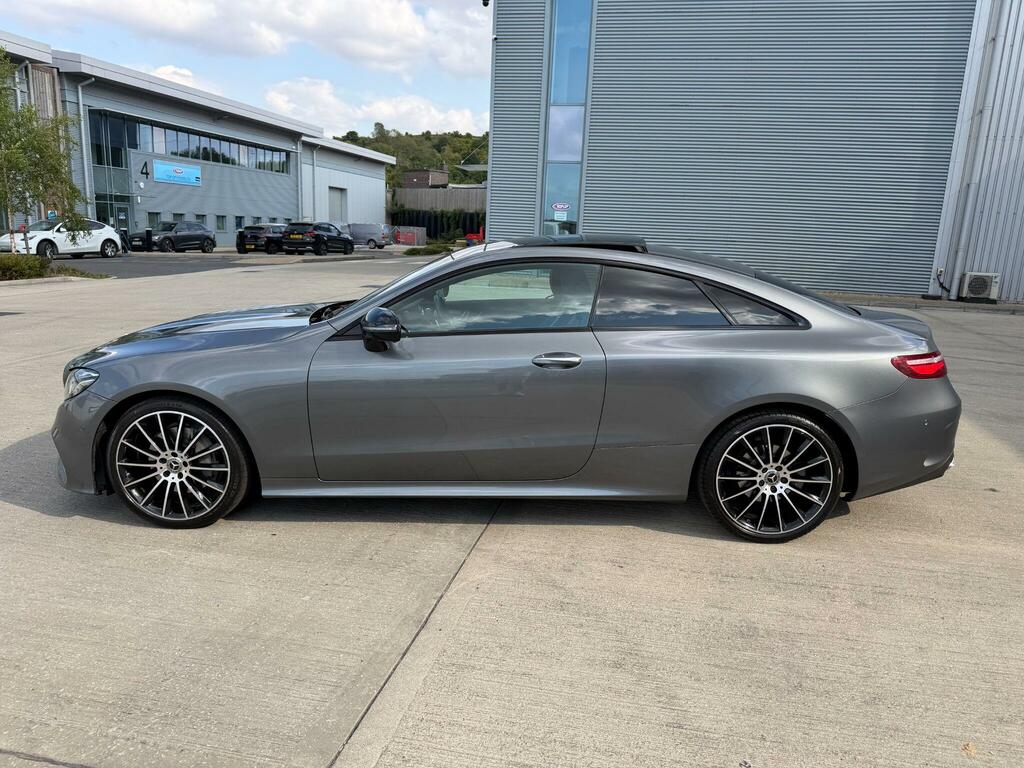 Mercedes-Benz E Class E220d Amg Line Premium 9G-tronic Silver #18