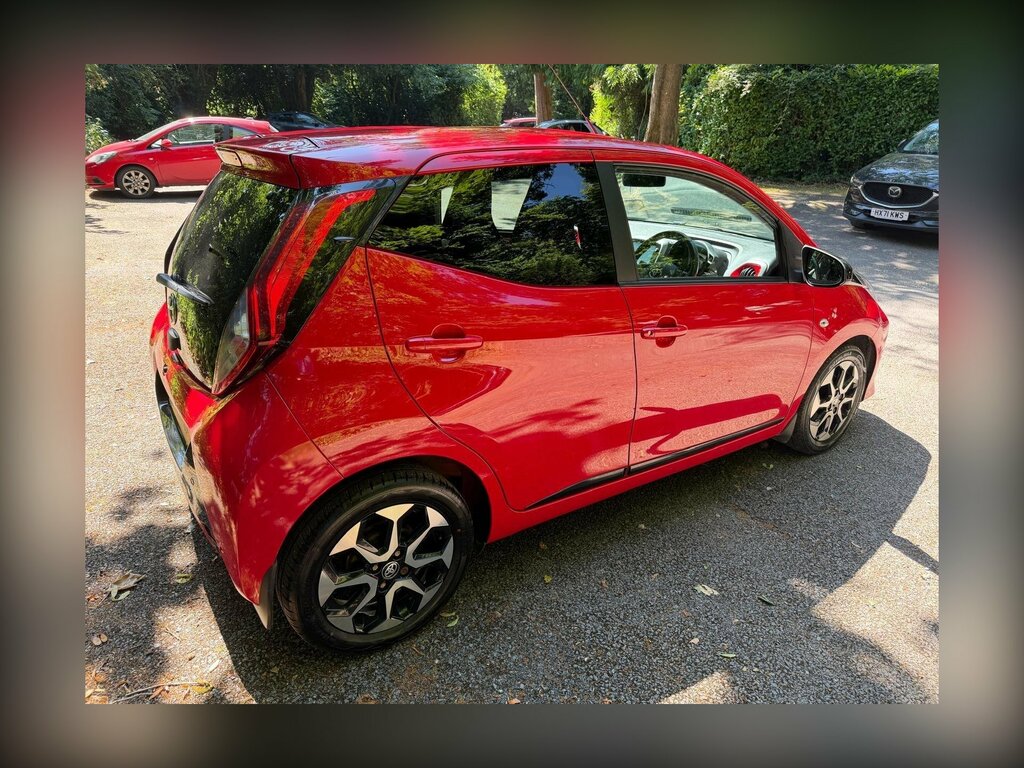 Toyota Aygo 1.0 Vvt-i X-trend Euro 6 DE69LFN Red #3