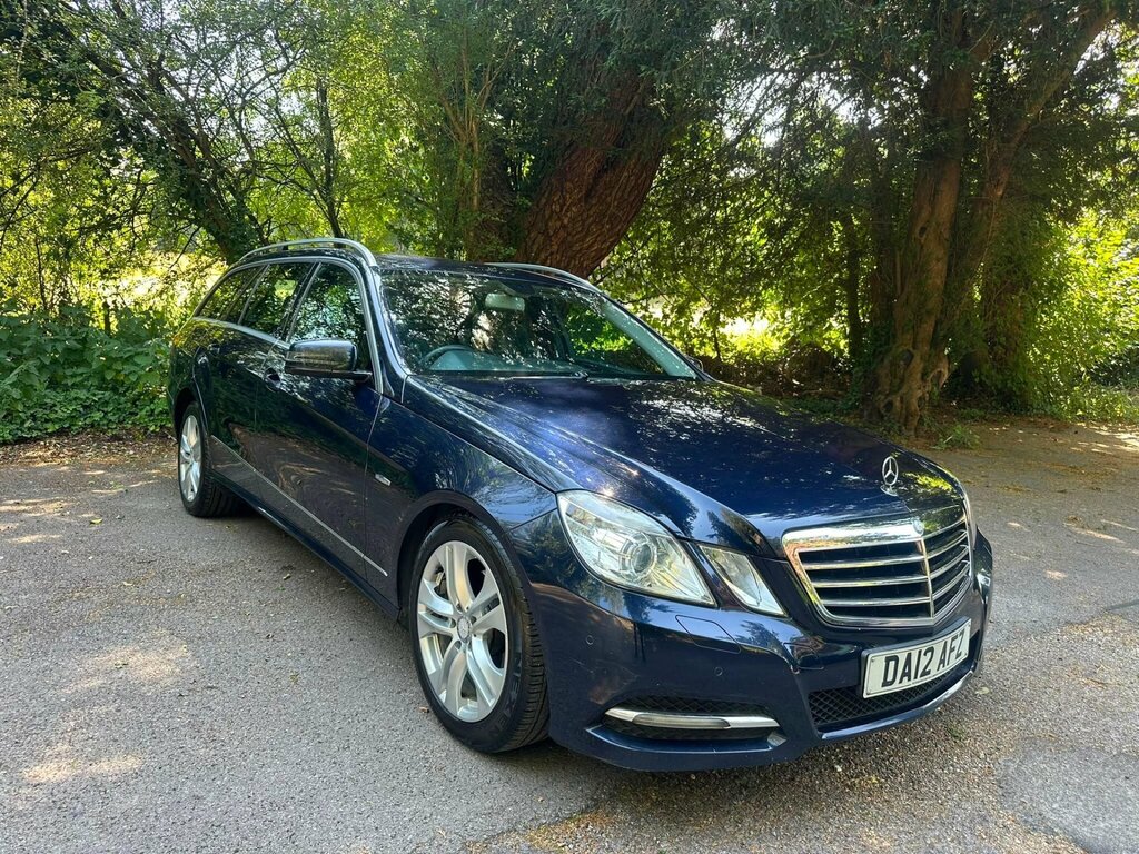 Mercedes-Benz E Class 2.1 E220 Cdi Blueefficiency Executive Se G-tronic DA12AFZ Blue #3