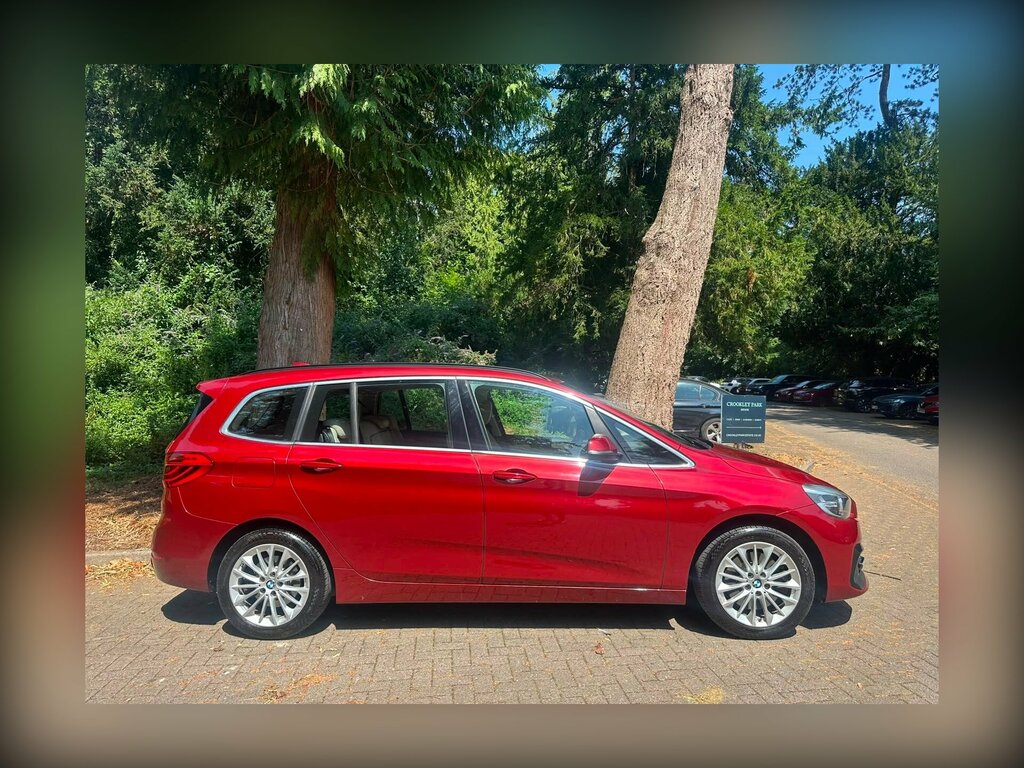 BMW 2 Series Gran Tourer Se White #18
