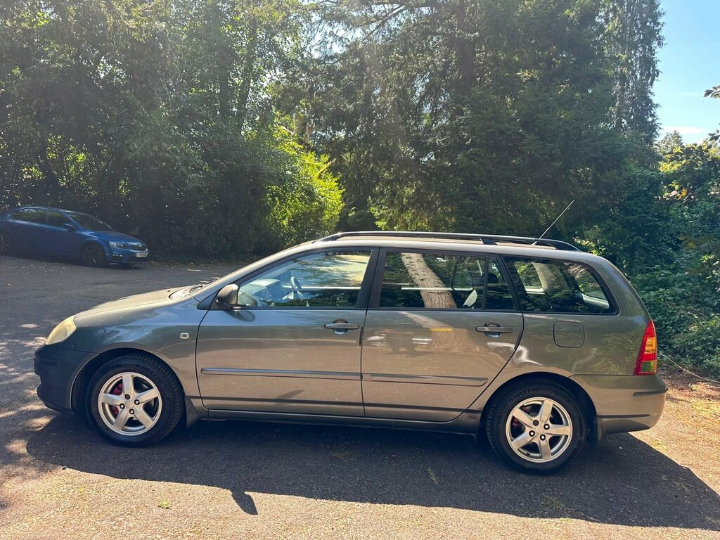 Toyota Corolla 1.6 Vvt-i T3 Grey #5