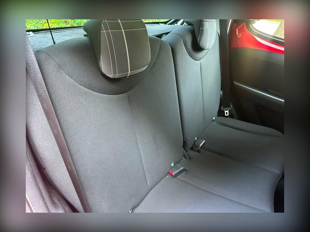 Peugeot 108 Active Purple #15