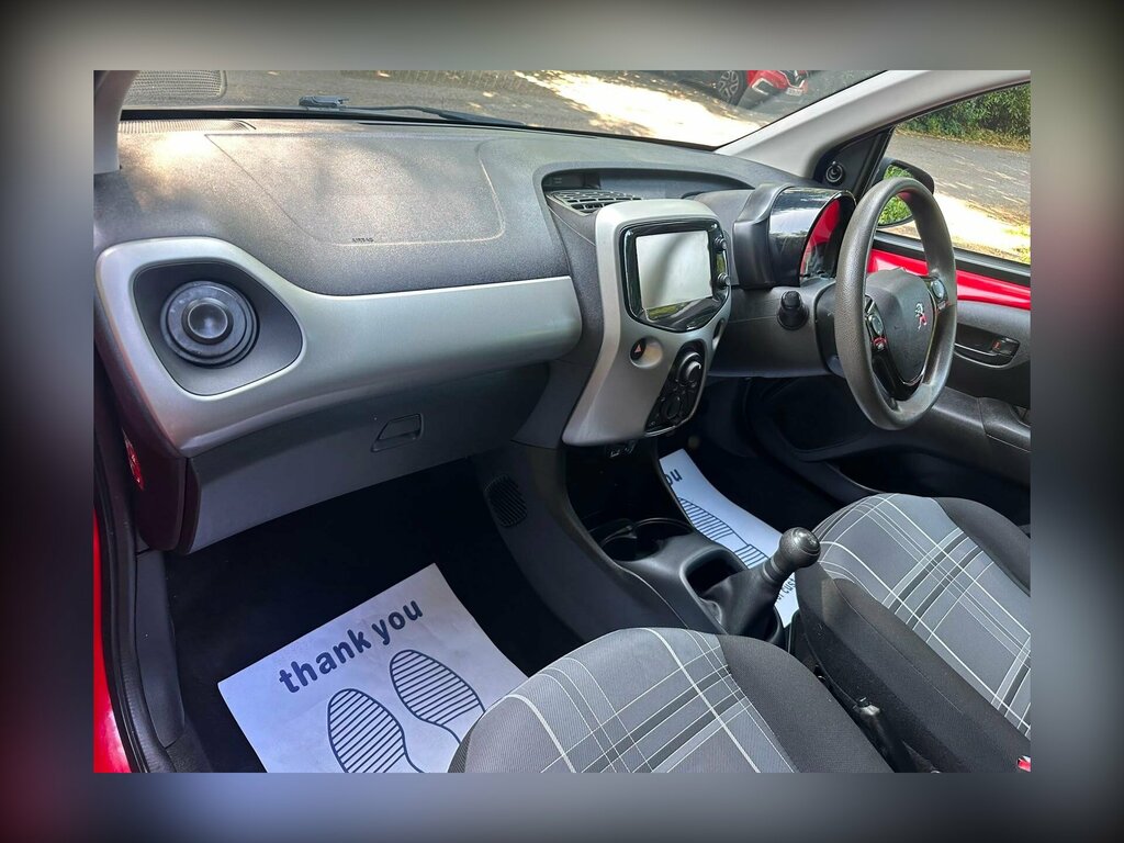 Peugeot 108 Active Purple #16
