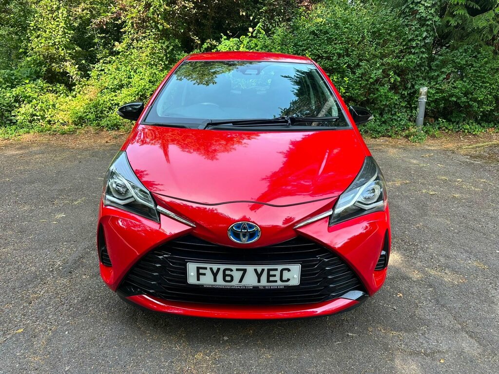Toyota Yaris 1.5 Vvt-h Active E-cvt Euro 6 Ss Red #2