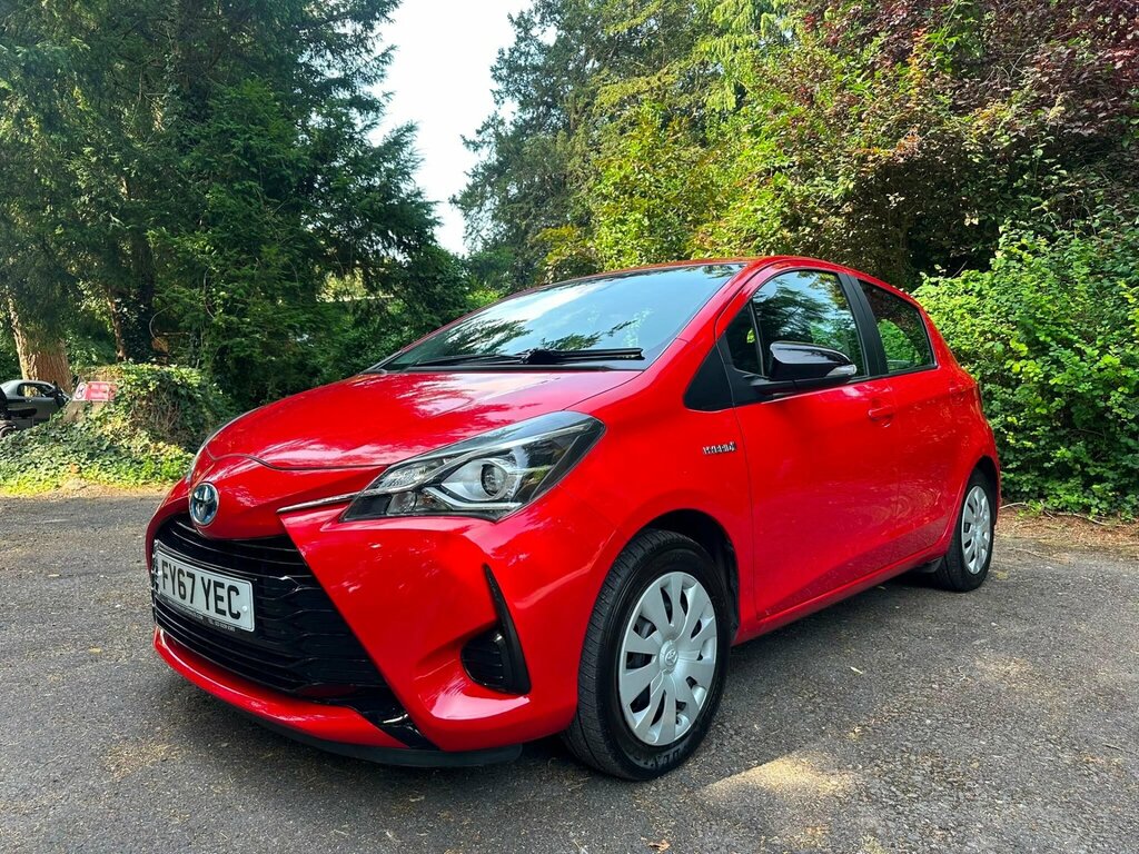 Toyota Yaris 1.5 Vvt-h Active E-cvt Euro 6 Ss Red #5