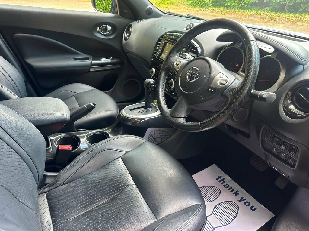 Nissan Juke 1.2 Tekna Dig-t Red #10