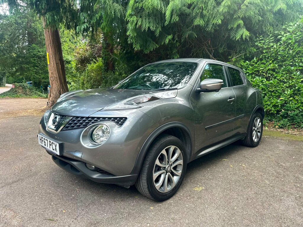 Nissan Juke 1.2 Tekna Dig-t Red #9