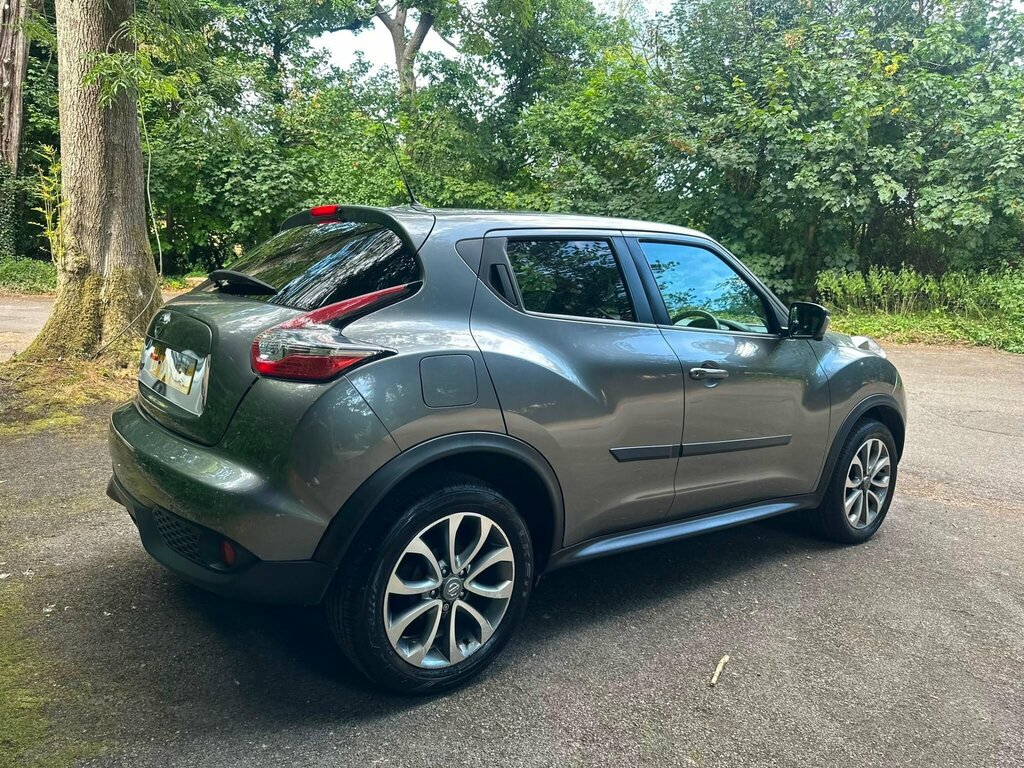 Nissan Juke 1.2 Tekna Dig-t Red #3