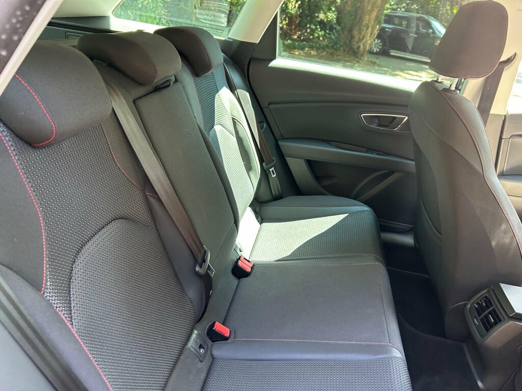Seat Leon Hatchback 1.6 Tdi Se Sport Coupe Euro 6 Ss White #19