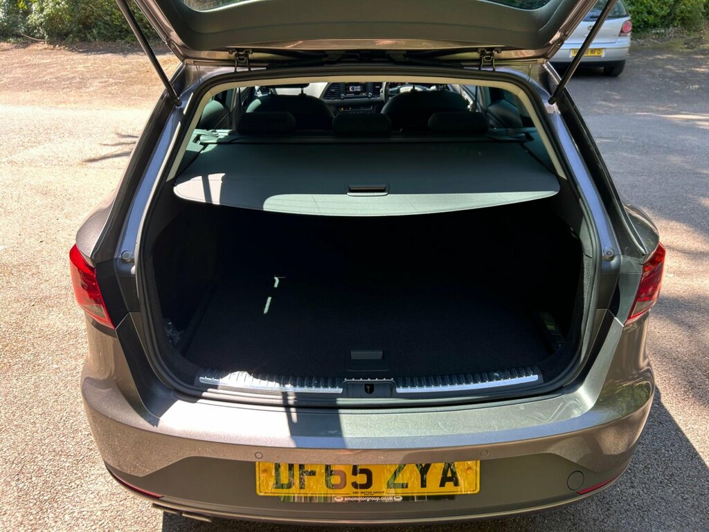 Seat Leon Hatchback 1.6 Tdi Se Sport Coupe Euro 6 Ss White #10