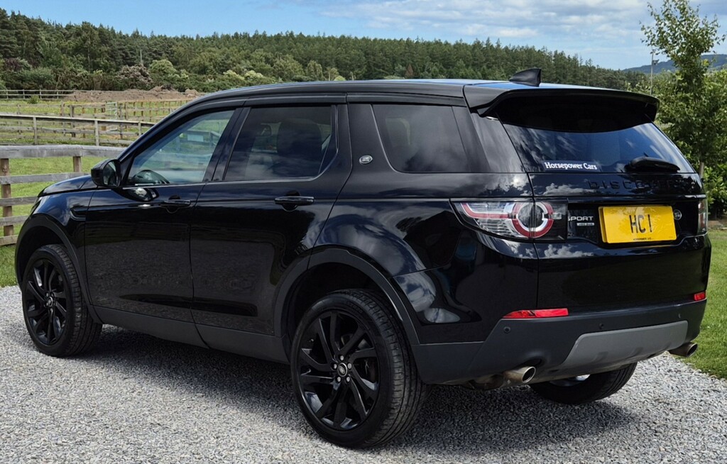 Land Rover Discovery Sport Suv 2.0 Sd4 Hse Black 2017 SA67OWM Black #2