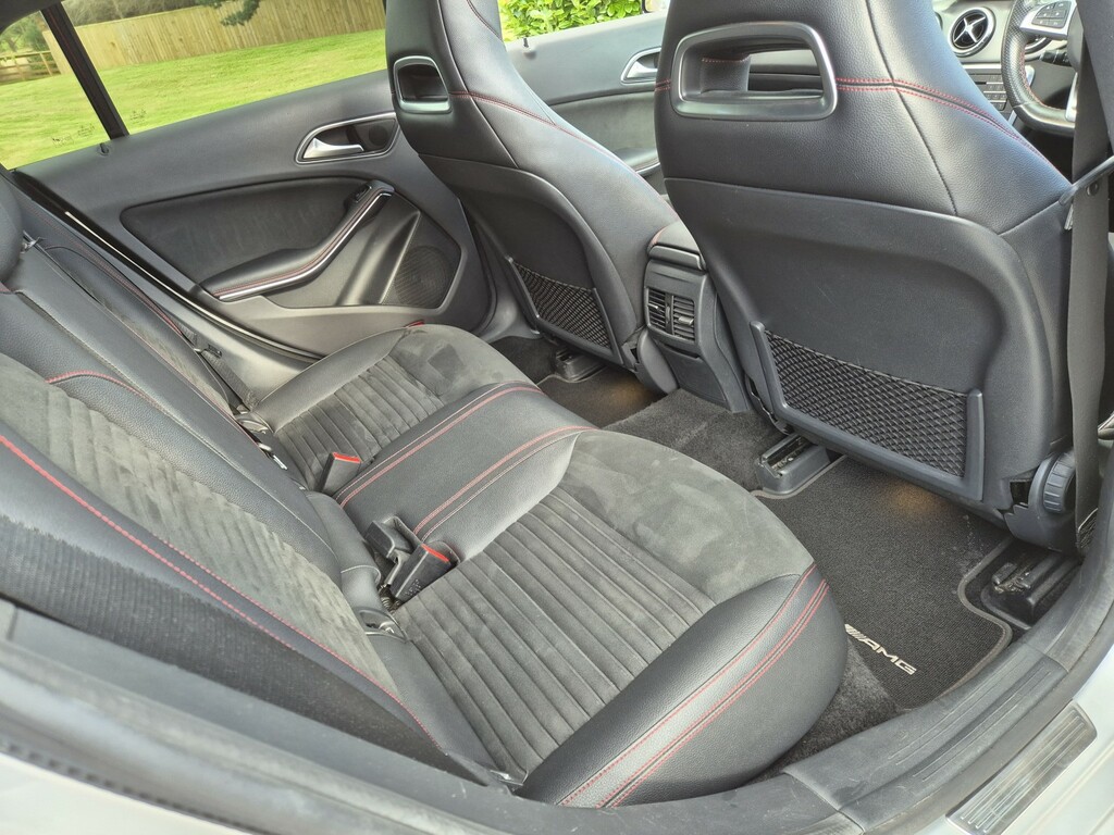 Mercedes-Benz CLA Class Cla 220 D Amg Line Black #11