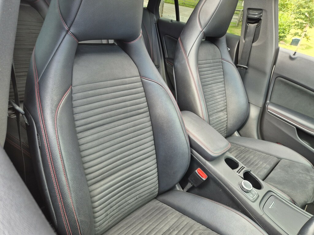 Mercedes-Benz CLA Class Cla 220 D Amg Line Black #10