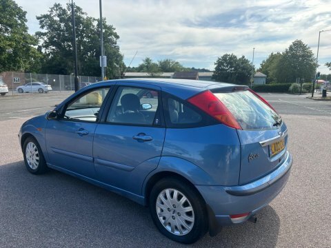 Ford Focus 1.6I 16V Ghia Blue #4