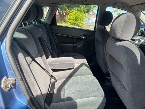 Ford Focus St 170 2002 Silver #14