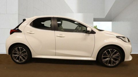 Toyota Yaris 1.5 Vvt-h Excel LV22CTY White #5