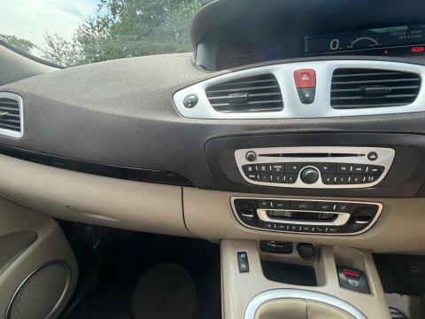 Renault Grand Scenic Expression Blue #15