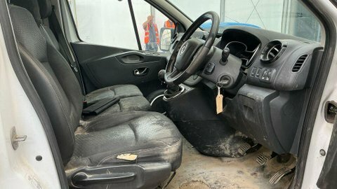 Vauxhall Vivaro 1.6 Cdti 2700 Panel White #9