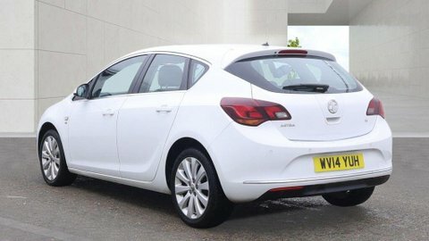 Vauxhall Astra 1.6 16V Elite WV14YUH White #3