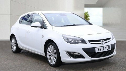 Vauxhall Astra 1.6 16V Elite White