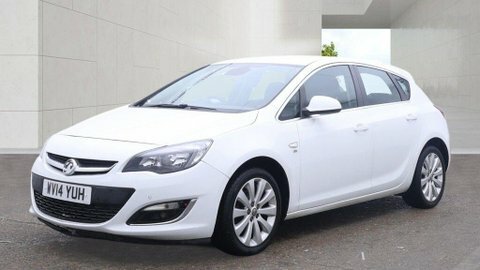 Vauxhall Astra 1.6 16V Elite WV14YUH White #2