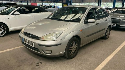 Ford Focus 1.4L Cl Red #2