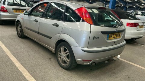 Ford Focus 1.4L Cl Red #3