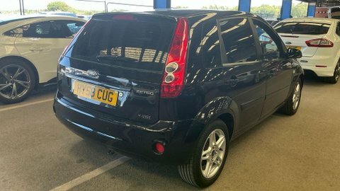Ford Fiesta 1.4 Zetec Climate Black #4