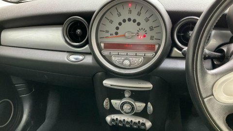 Mini Clubman Cooper White #13