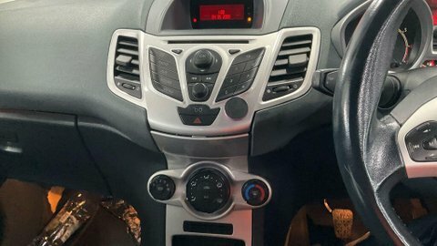 Ford Fiesta Hatchback Red #13