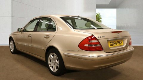 Mercedes-Benz E Class 2.6 E240 Elegance Silver #3
