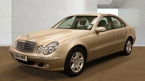 Mercedes-Benz E Class 2.6 E240 Elegance Silver #2