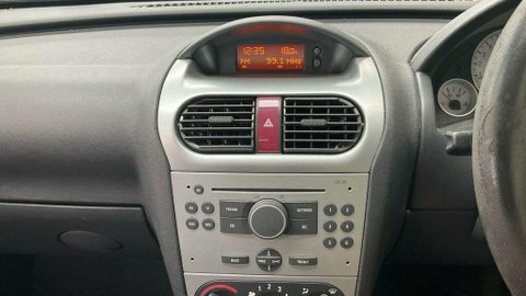 Vauxhall Corsa 1.2I 16V Active Red #13