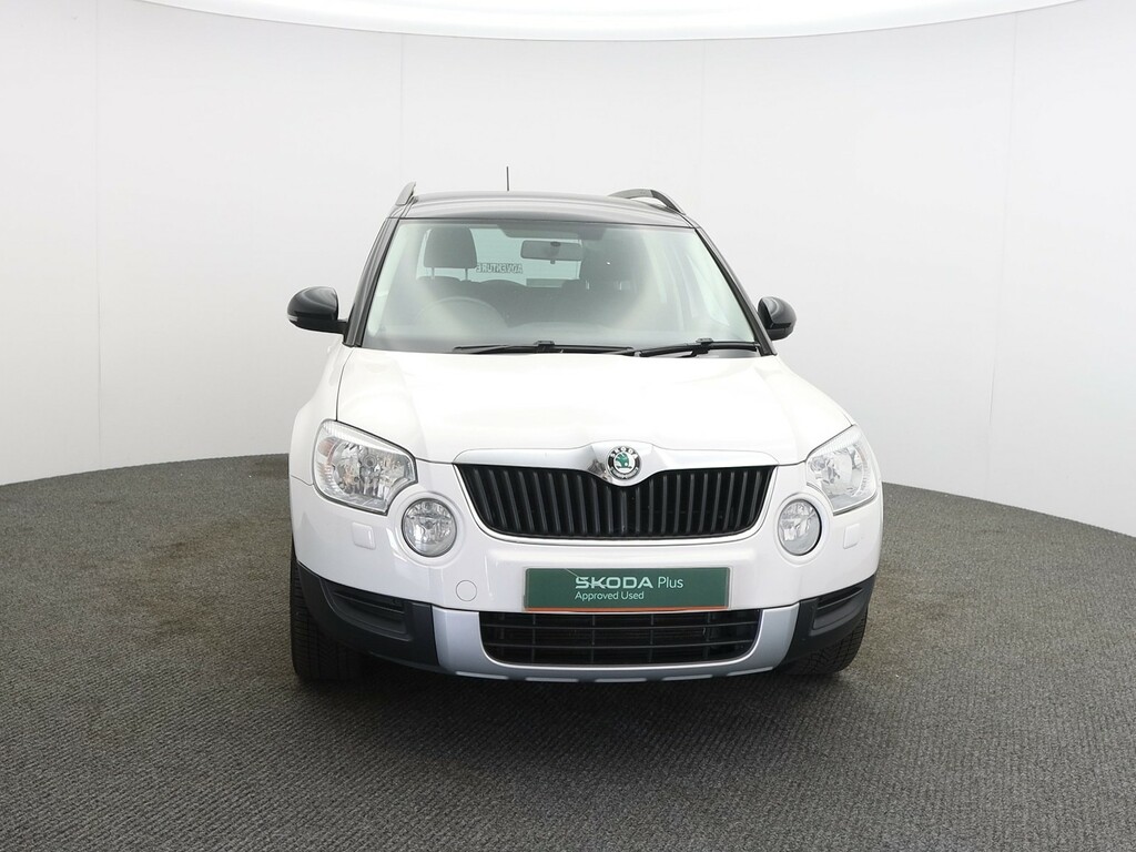 Skoda Yeti 2.0 Tdi Adventure Suv 4Wd Euro 5 White #2