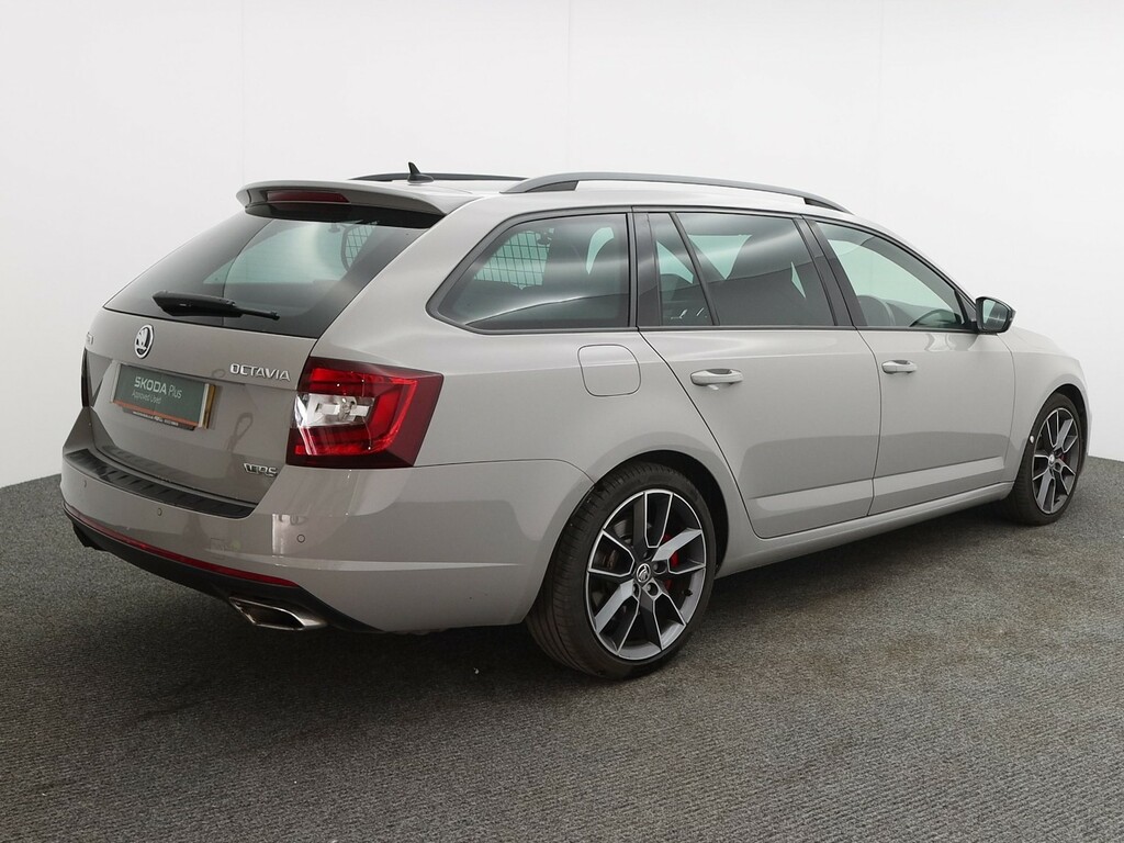 Skoda Octavia Octavia Vrs Tdi S-a Green #7