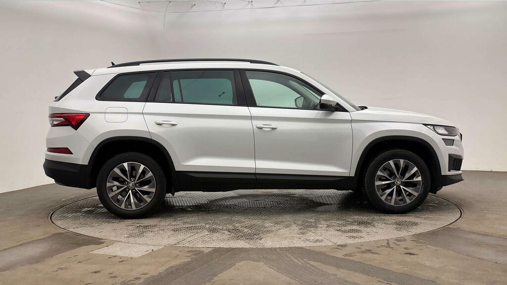 Skoda Kodiaq 2.0 Tdi Se Drive Suv Dsg Euro 6 Ss White #4