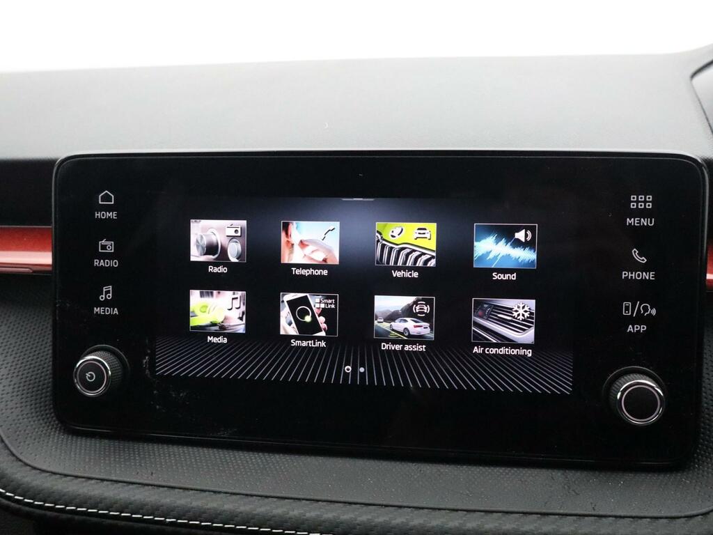 Skoda Fabia 1.0 Tsi 116Ps Colour Edition Hatchback Grey #28