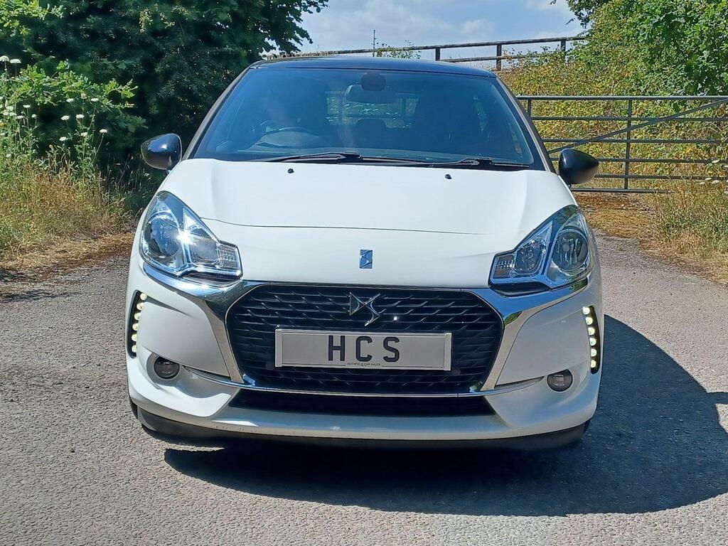 DS DS 3 1.2 Puretech Connected Chic Euro 6 White #2