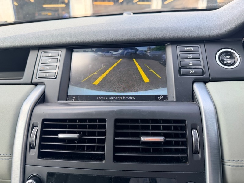 Land Rover Discovery Sport Td4 Se Tech White #6