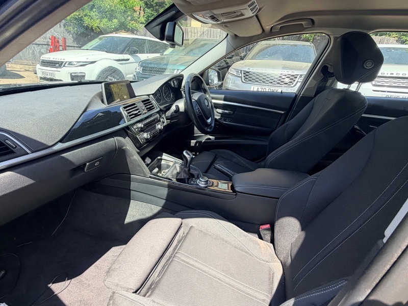 BMW 3 Series 320D Sport Black #3
