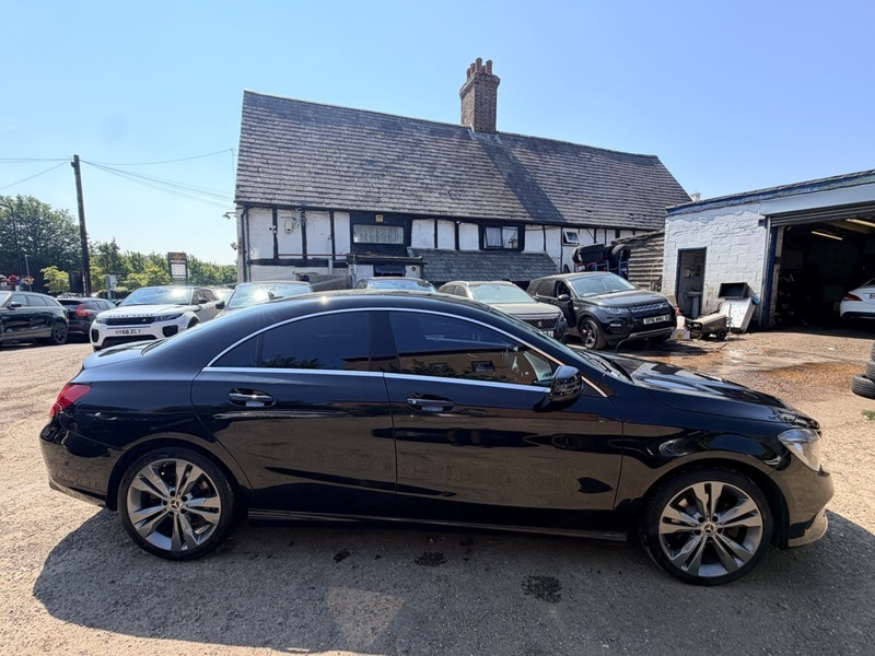 Mercedes-Benz CLA Class Cla 180 Sport Black #6