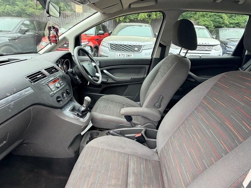 Ford C-Max Titanium Silver #12
