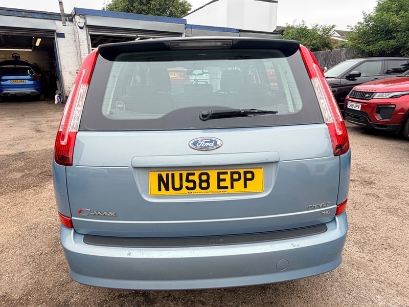 Ford C-Max Titanium Silver #15
