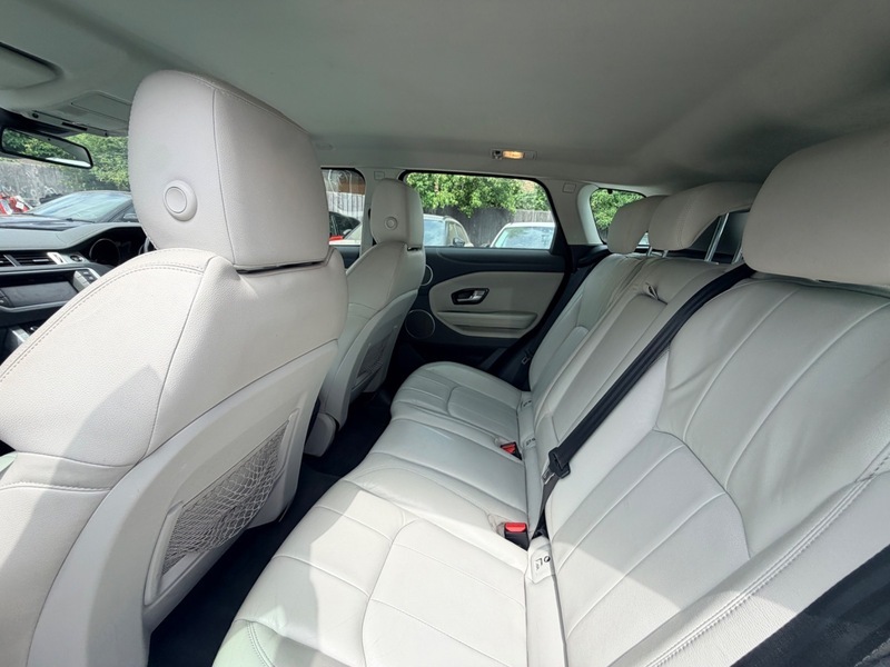 Land Rover Range Rover Evoque Td4 Se Tech White #2