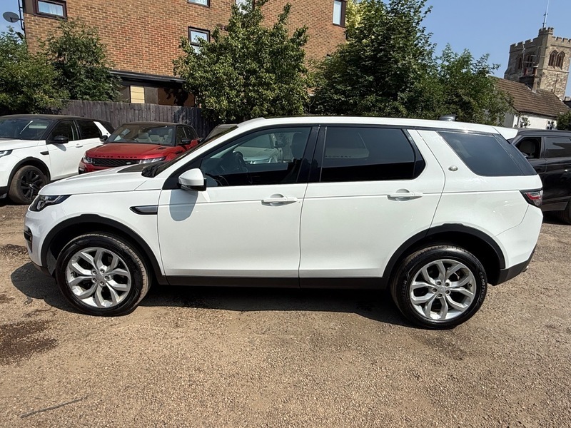 Land Rover Discovery Sport Td4 Hse White #5