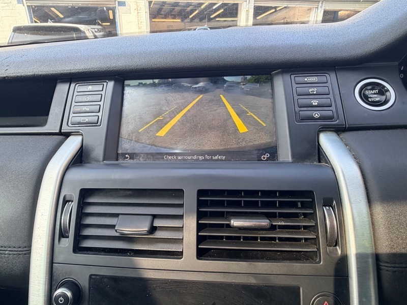Land Rover Discovery Sport Td4 Hse DY19UWJ Black #4