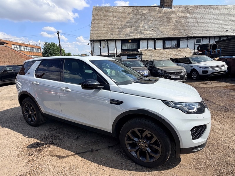 Land Rover Discovery Sport Td4 Landmark DF19LCG White #6