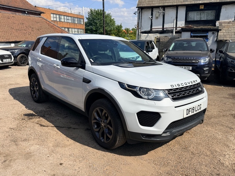 Land Rover Discovery Sport Td4 Landmark DF19LCG White #2