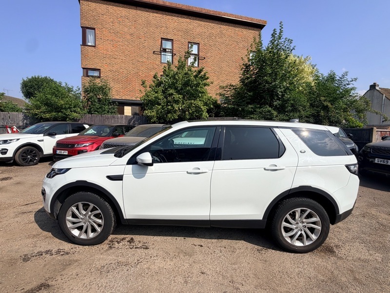 Land Rover Discovery Sport Td4 Se Tech White #6
